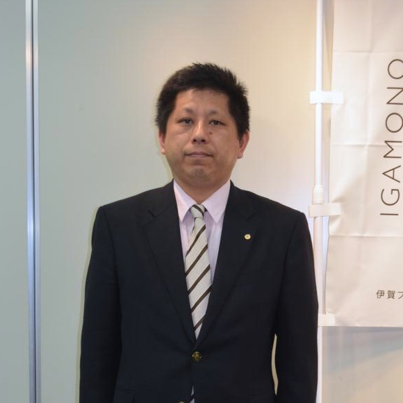 株式会社 紅梅屋
